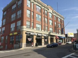 53 Brookline Ave, Unit 211 in Boston, MA - Building Photo