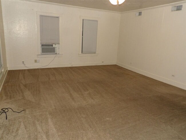 716 NW Ferris Ave in Lawton, OK - Building Photo - Building Photo