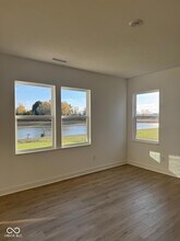 7581 Fallsworth Dr in Avon, IN - Building Photo - Building Photo