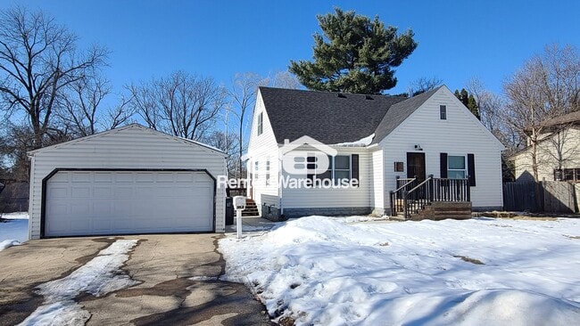 property at 525 Birch St