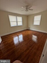 9 E Overlea Ave in Baltimore, MD - Building Photo - Building Photo