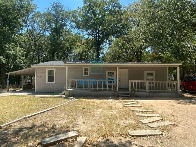 property at 15369 Flud Rd