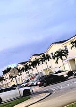 4032 NW 11th St in Lauderhill, FL - Building Photo - Building Photo