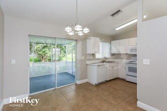 2017 NE 7th Ave in Cape Coral, FL - Building Photo - Building Photo