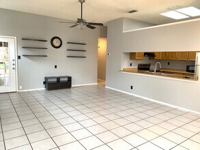 13142 Maple Park Dr in San Antonio, TX - Building Photo - Building Photo