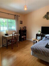 8821 Wiles Rd in Coral Springs, FL - Building Photo - Building Photo