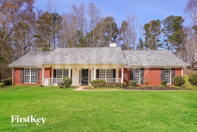 property at 785 Creek View Dr