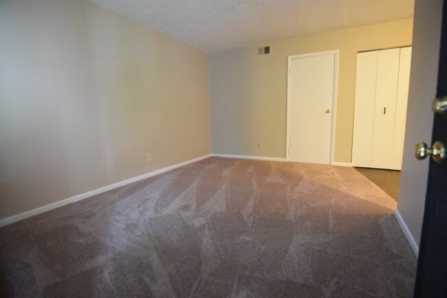 1243 - 1251 Summit St in Columbus, OH - Building Photo - Building Photo