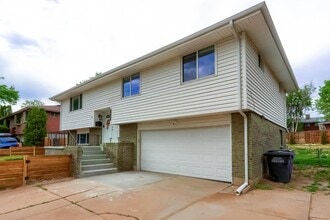 4465 W Yale Ave in Denver, CO - Building Photo - Building Photo