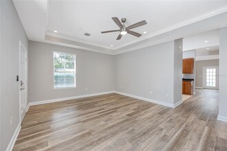 5502 Liberty Plain Cir in Tampa, FL - Building Photo - Building Photo