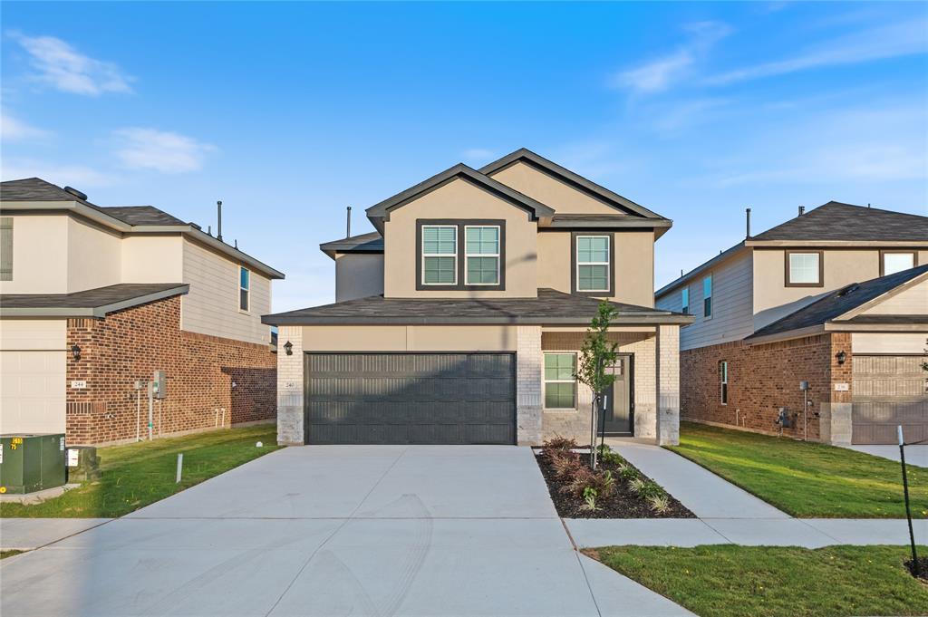 240 New Albany Ln in San Marcos, TX - Foto de edificio