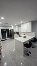 131 Puffin Ct in Royal Palm Beach, FL - Building Photo - Building Photo