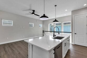 8483 Laureate Blvd in Orlando, FL - Building Photo - Building Photo