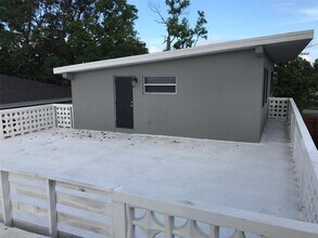 1100 NE 1st Ave.-Unit -A in Fort Lauderdale, FL - Building Photo - Building Photo