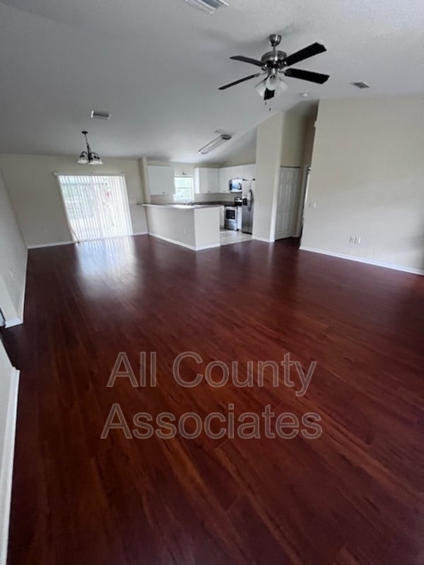 3707 Dothan Ave in Spring Hill, FL - Building Photo - Building Photo