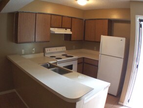 6511 San Juan Ave-Unit -12 in Jacksonville, FL - Foto de edificio - Building Photo