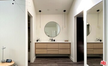 111 Lakepines in Irvine, CA - Building Photo - Building Photo