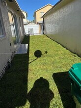 16165 SW 139th Ave in Miami, FL - Building Photo - Building Photo