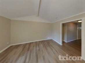 1016 Kay Lynn St in Mansfield, TX - Building Photo - Building Photo