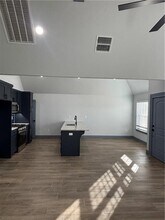 3200 SW Lovely Ln in Bentonville, AR - Building Photo - Building Photo