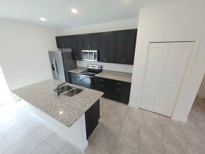 7130 N Cricket Dr in Citrus Springs, FL - Building Photo - Building Photo