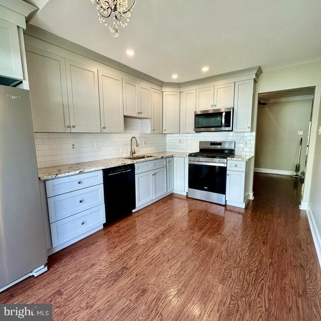 property at 22 Honey Locust Ln