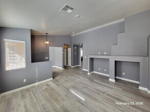 5823 Stoneborough St in Las Vegas, NV - Building Photo - Building Photo