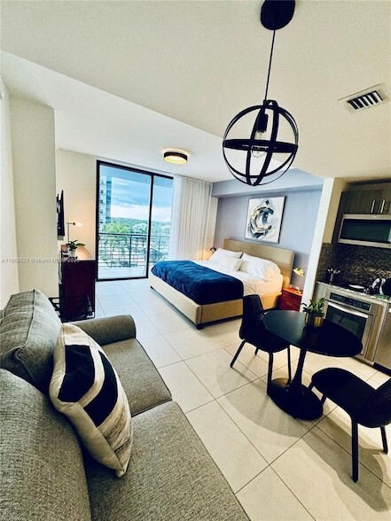 5350 NW 84th Ave, Unit 610 in Doral, FL - Building Photo - Building Photo