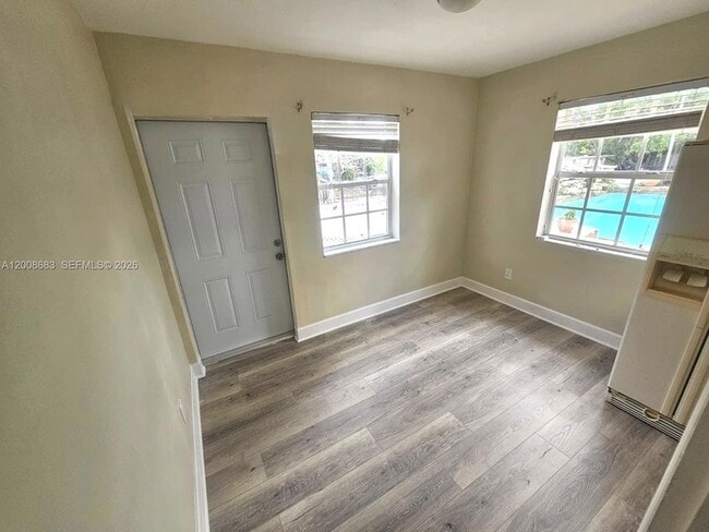 10790 SW 46th St in Miami, FL - Building Photo - Building Photo