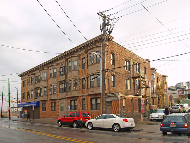 St. Brendan's Apartments in Atlantic City, NJ - Foto de edificio - Building Photo