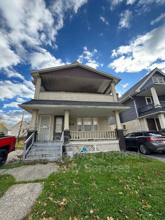 13436 Hartford Rd in East Cleveland, OH - Building Photo