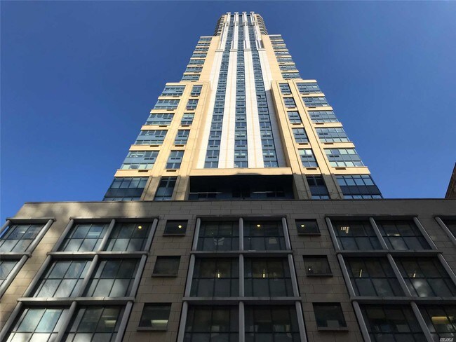 425 5th Ave-Unit -44E in New York, NY - Building Photo - Building Photo