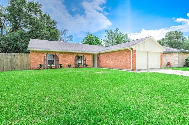 property at 519 Fawnwood Dr