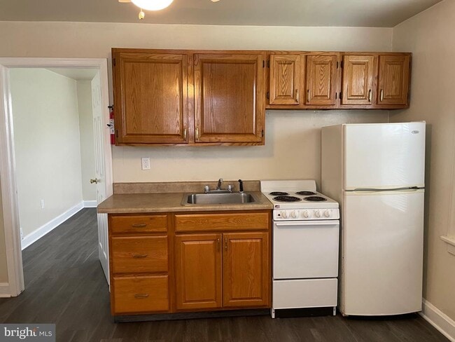 property at 4341 Carlisle Pike
