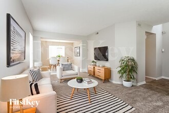 6452 Decatur Commons, Unit HOME0027 in Indianapolis, IN - Building Photo - Building Photo