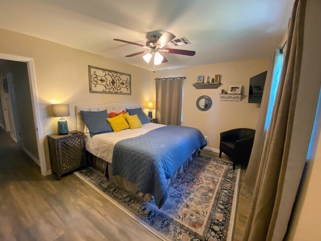 property at 4111 Hill Oak Dr