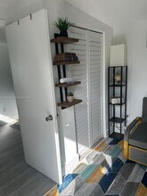 2943 SW 36th Ave in Miami, FL - Building Photo - Building Photo