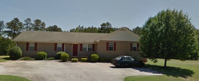 property at 111 Hunter's Run Rd