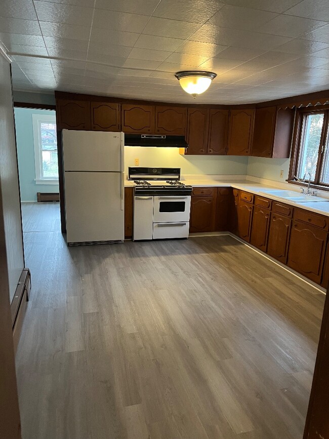 property at 424 Pine St