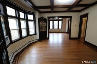 814 Orange St, Unit 1 in New Haven, CT - Foto de edificio - Building Photo