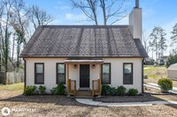 2223 Strebor St in Durham, NC - Foto de edificio - Building Photo