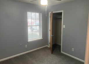 8 Bridgestone Dr in Conway, AR - Building Photo - Building Photo