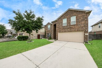 15210 Paxton Landing Ln in Cypress, TX - Building Photo - Building Photo