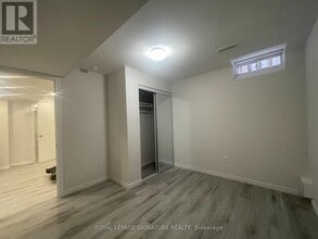 99 Convoy Crescent in Vaughan, ON - Building Photo - Building Photo