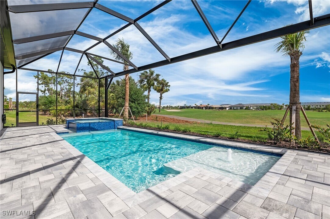 1784 Palomar Ter in Naples, FL - Building Photo