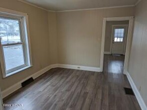 517-527 8th Ave in Williamsport, PA - Foto de edificio - Building Photo