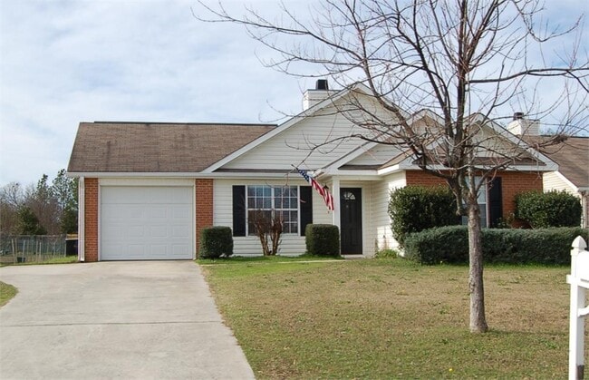 property at 108 Georgetown Blvd