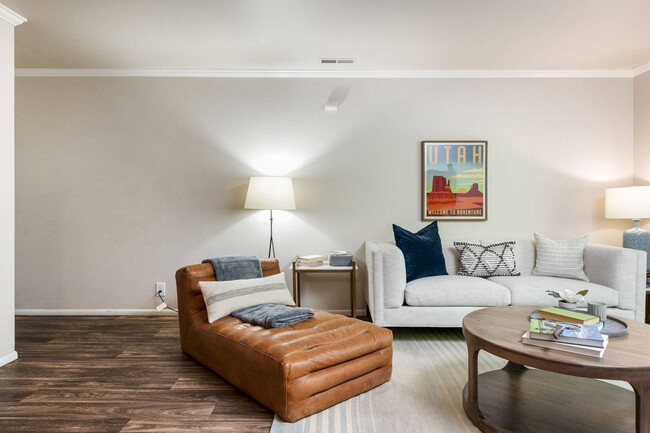 Cobble Creek Apartments in Salt Lake City, UT - Building Photo - Building Photo