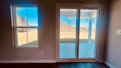 116 Amethyst Dr in Bloomingdale, GA - Building Photo - Building Photo