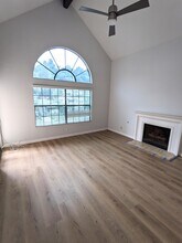 130 Monterey - 319#319 in South Pasadena, CA - Building Photo - Building Photo